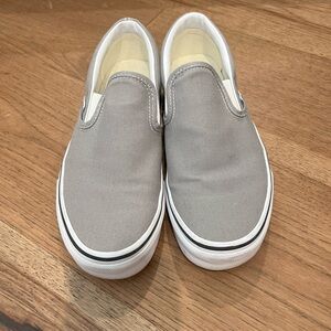 EUC - Vans Classic Slip Ons - Gray/White/Black - Men’s 7, Women’s  8.5